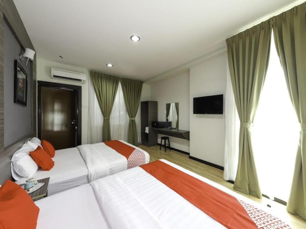 Hotel Meria Shah Alam Exterior photo
