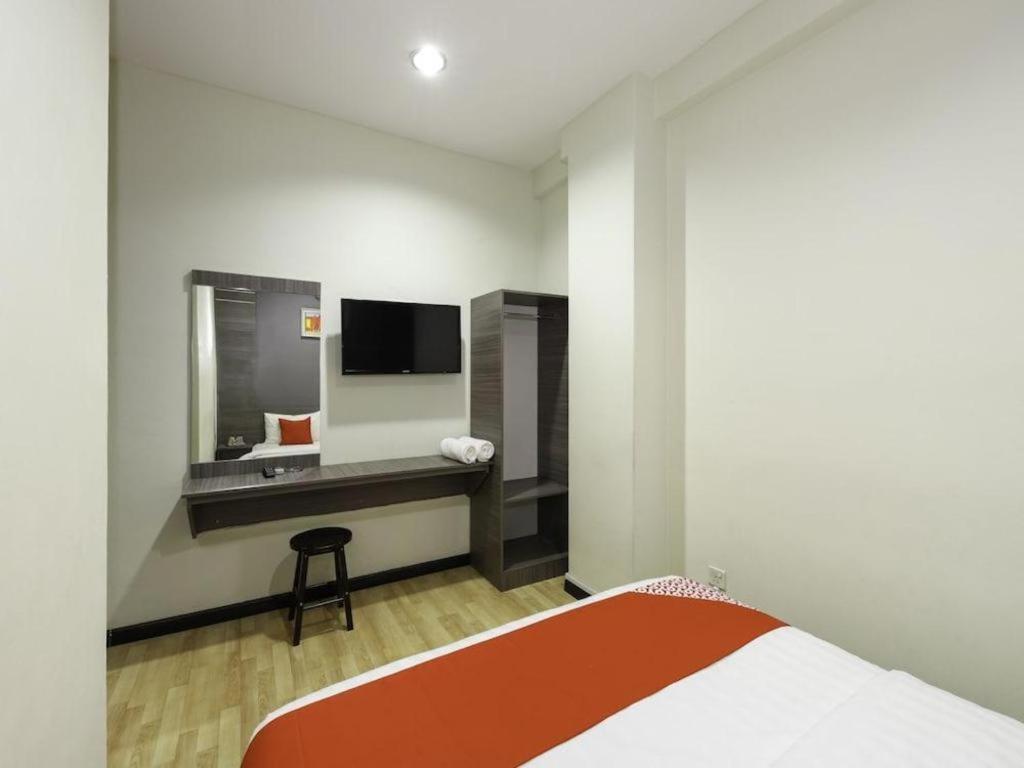 Hotel Meria Shah Alam Exterior photo
