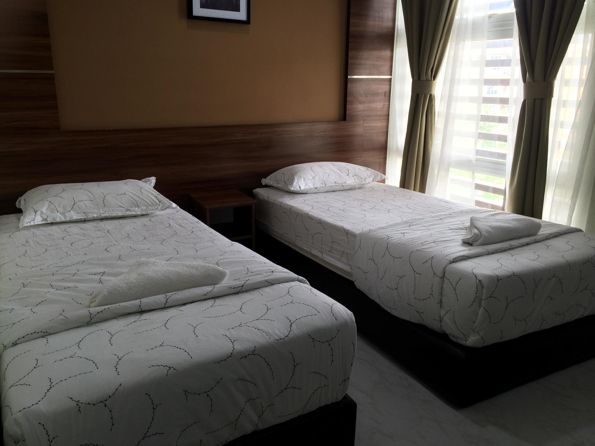 Hotel Meria Shah Alam Exterior photo